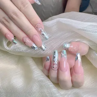 ネイル ナナ　ネイル Salonのネイルデザイン