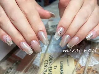 ネイル ミ レイのネイルデザイン