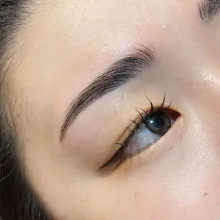 アイブロウ ブリーチ/エクステ はしもと　そな🫧のヘアスタイル