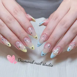 ネイル Diamond 🧚🏻‍♀️のネイルデザイン