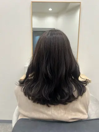 ミディアム 疋田 伽菜子のヘアスタイル