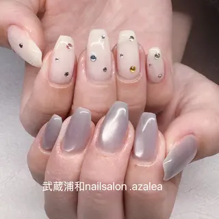 ネイル R inのネイルデザイン