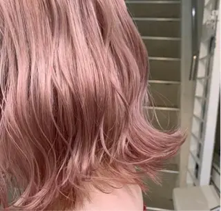 ミディアム カラー 暖色/まろベージュ/ シカタユウカのヘアスタイル