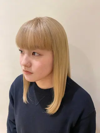ミディアム C-LOOP UNITED ATELIER所属・阿南 結実のヘアスタイル