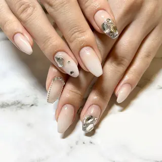 ネイル she nail studio所属・パラジェル/スカルプ salonOerbaのネイルデザイン