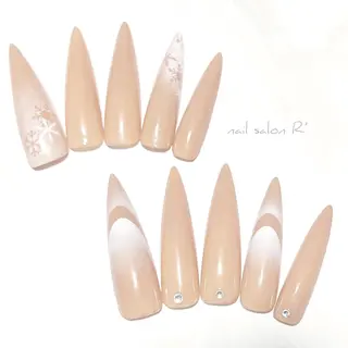 ネイル nailsalon R’のネイルデザイン