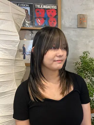 カラー 植田 瑠菜のヘアスタイル