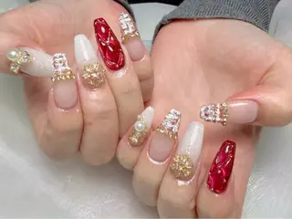 ネイル UM nail salon所属・高橋 雪のネイルデザイン