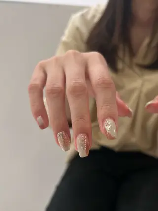 ネイル DEEokazaki momonaのネイルデザイン