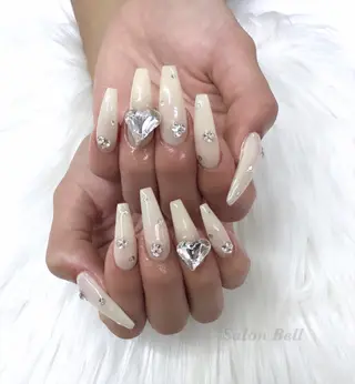 ネイル Bell 富田林店 SAYAKAのネイルデザイン