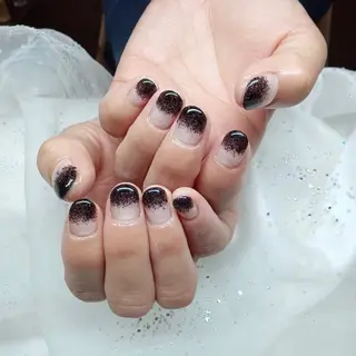 ネイル 金井 奈々のネイルデザイン