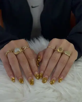 ネイル Nes.Nail所属・Miyagi Asamiのネイルデザイン