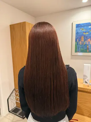 ロング カラー BELLEEQUIPE所属・山口 ゆいのヘアスタイル