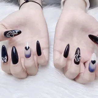 ネイル Hana 🎗のネイルデザイン