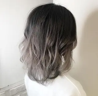 ミディアム カラー 農添 杏のヘアスタイル