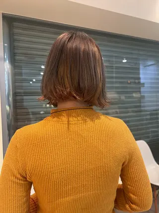 ショート リリカ🐈‍⬛ブリー チカラー/上永谷のヘアスタイル