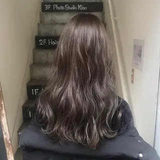 ロング 【指名No1】飯塚 宏美のヘアスタイル