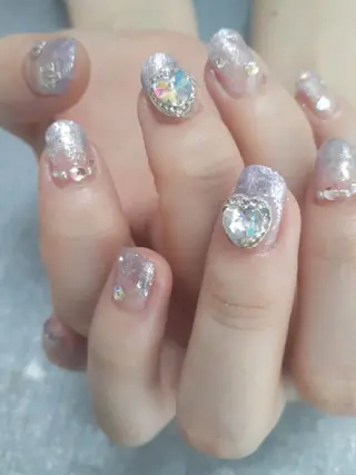 ネイル 鈴木 憂維のネイルデザイン