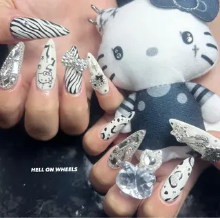 ネイル ⛓Miyu ⛓のネイルデザイン