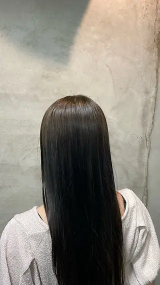 ロング カラー 佐々木 蓮のヘアスタイル