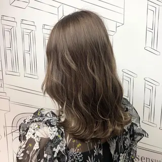 ミディアム カラー レイヤー,ボブ / 彩未のヘアスタイル