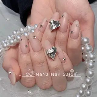 ネイル 桃井　香り パラジェル取扱店🦋のネイルデザイン