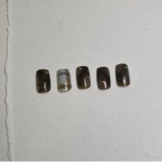 ネイル 出村谷 海月のネイルデザイン