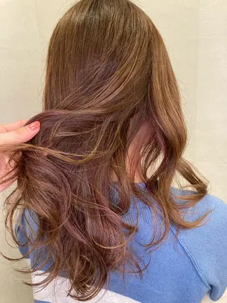 ロング カラー 宮原 佳苗のヘアスタイル