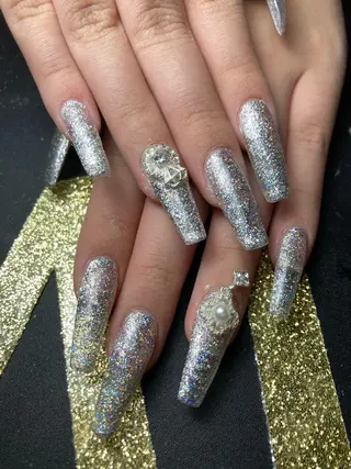 ネイル 海外ネイル u4me🦄💜のネイルデザイン