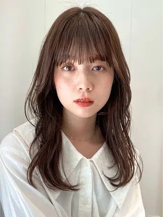 セミロング OAK 学芸大学所属・秋葉萌　透明感カラー /レイヤー/ボブ♡のヘアスタイル