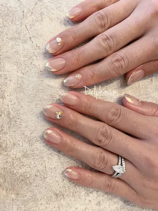 ネイル 岡本 友恵のネイルデザイン