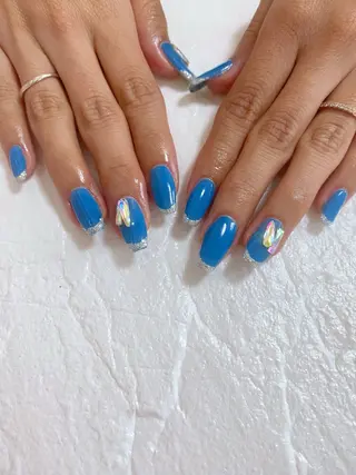 ネイル 7e. Nailのネイルデザイン