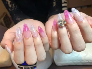 ネイル salon de Tiaraのネイルデザイン