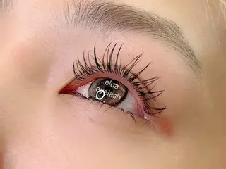 マツエク・マツパ elua eyelash所属・elua eyelashのマツエク・マツパデザイン