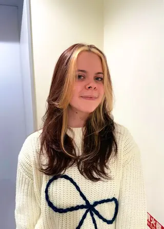 ロング カラー 新宿ケアブリーチ 稲垣颯太のヘアスタイル