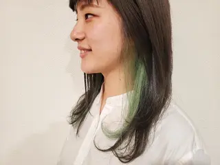 ミディアム カラー パ ルのヘアスタイル