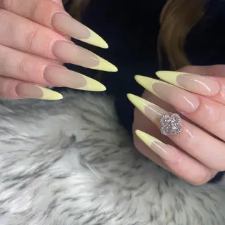 ネイル la vie  Luire所属・la vie Luire ｱｽｶのネイルデザイン