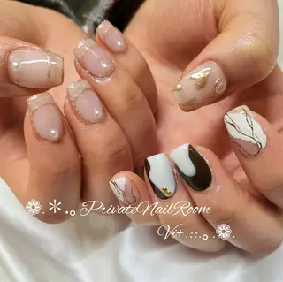 ネイル Nail Room Vi+のネイルデザイン