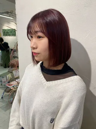 ショート カラー 綾香 /透明感カラーのヘアスタイル