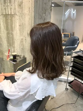 ミディアム カラー 🌈艶髪/髪質改善 新宿itouのヘアスタイル