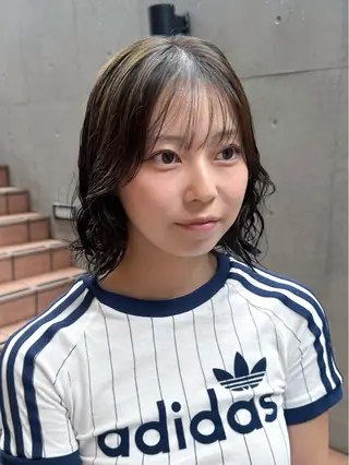 ショート カラー パーマ 大橋 芽衣のヘアスタイル