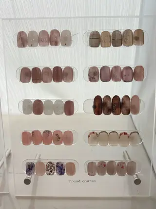 ネイル M. Tsuruokaのネイルデザイン