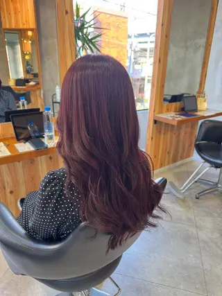 ロング カラー ヘアアレンジ 佐々木  まゆかのヘアスタイル