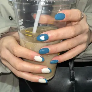 ネイル 🪐富島彩夏 /海外nail🪐のネイルデザイン