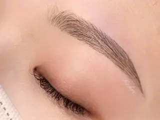 アイブロウ Ridive Ayaの眉毛・アイブロウイメージ