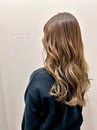 カラー ルーツカラー/ デザインカラー/井川のヘアスタイル