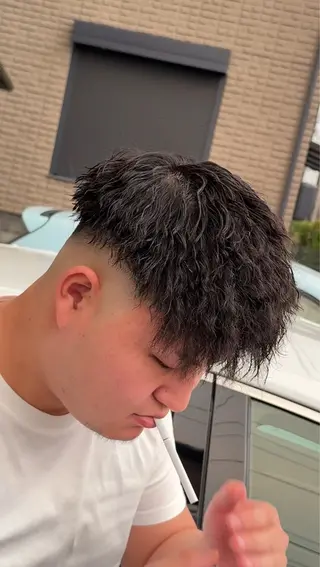 ミディアム パーマ メンズ 永畑 亮太のヘアスタイル