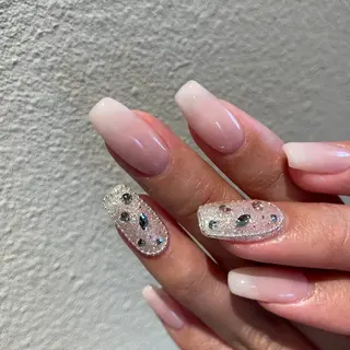 ネイル Heale nail salon所属・Heale Nanaのネイルデザイン