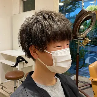 メンズ CYAN by acoron .池袋所属・メンズパーマ職人 ユキハシのヘアスタイル