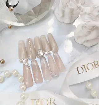 ネイル Yudia🦋 azuのネイルデザイン